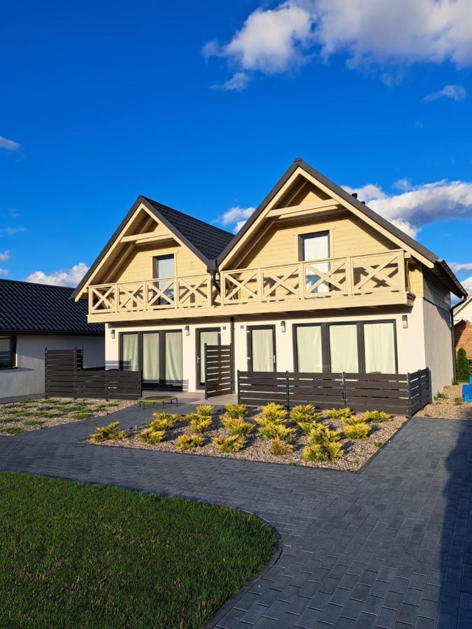 Villa Jantarovnia Extérieur photo