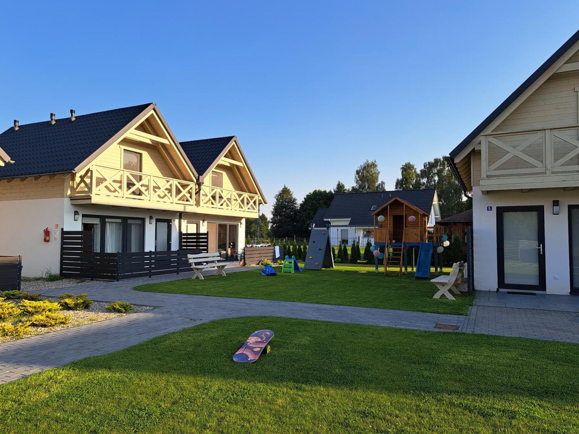 Villa Jantarovnia Extérieur photo